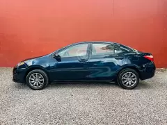 Toyota-Corolla-Base-CVT-2018 negro-4