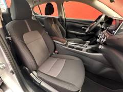 Nissan Sentra Advance CVT 20