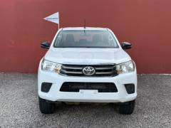 TOYOTA HILUX DC SR 8