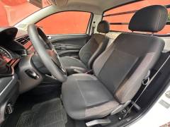 VW Saveiro Robust 2024 17