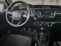 Toyota-Hilux-Doble-Cabina-SR-2018-7900-12