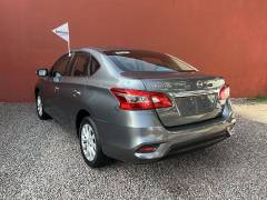 Nissan-Sentra-Advance-CVT-2018-1