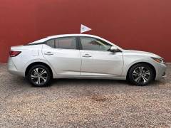 Nissan Sentra Advance CVT 6