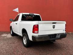 RAM 1500 REGULAR CAB ST 2020 3