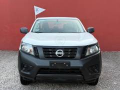 NISSAN NP300 DOBLE CABINA S 2020 8