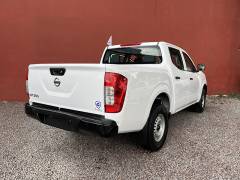 Nissan-NP-300-Doble-Cabina-S-TM-2019-10