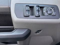FORD F150 XL SUPERCREW 12