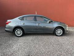 Nissan-Sentra-Advance-CVT-2018-12