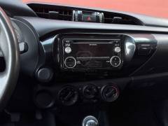 TOYOTA HILUX DC SR 18