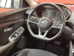 Nissan Sentra Advance CVT 11